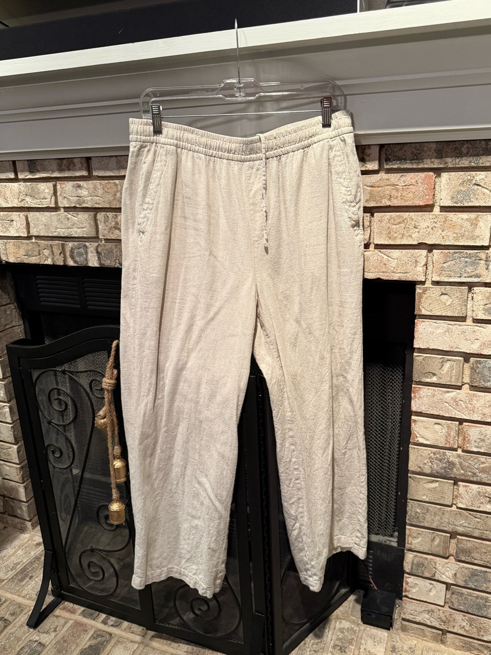 Old Navy wide leg linen pants, khaki, size Medium, EUC